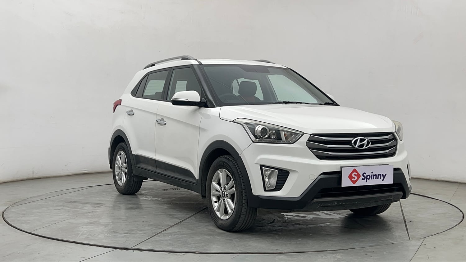 Used 2017 Hyundai Creta SX Plus 1.6 CRDI Diesel Manual exterior RIGHT FRONT CORNER VIEW