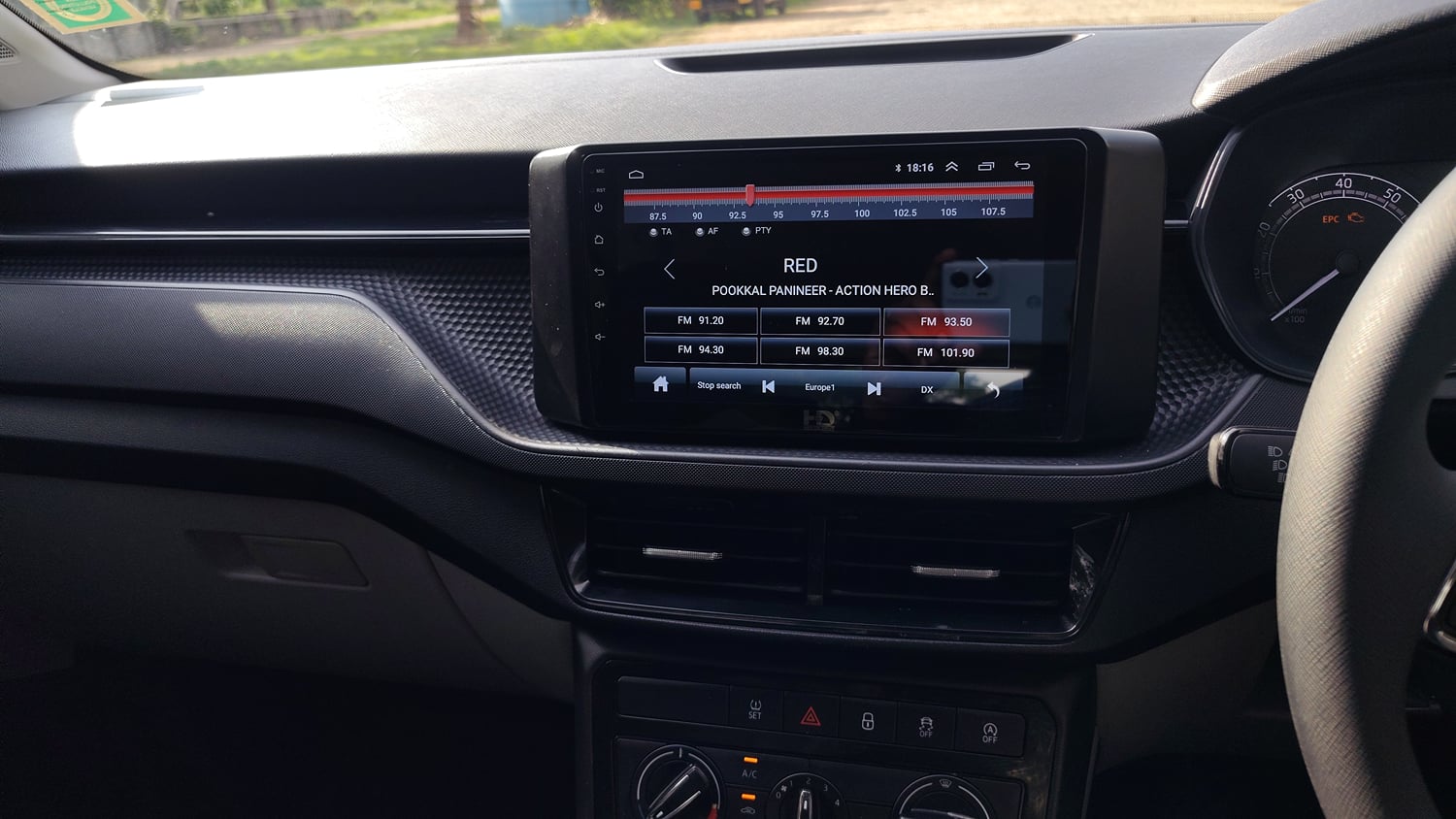 Used 2022 Skoda Kushaq Active 1.0 TSI MT Petrol Manual top_features Touch screen infotainment system