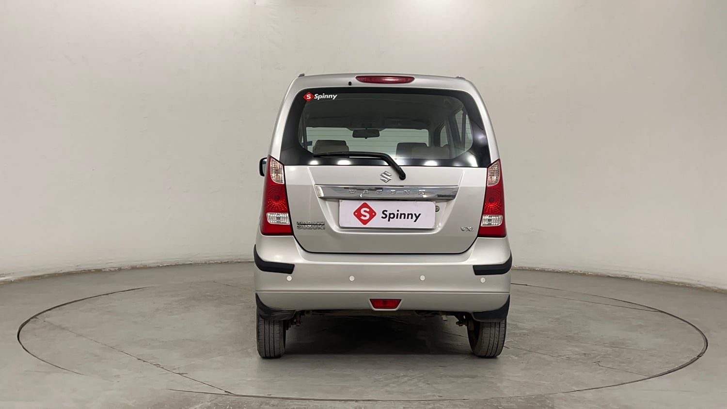 Used 2015 Maruti Suzuki Wagon R VXI Petrol Manual exterior BACK VIEW