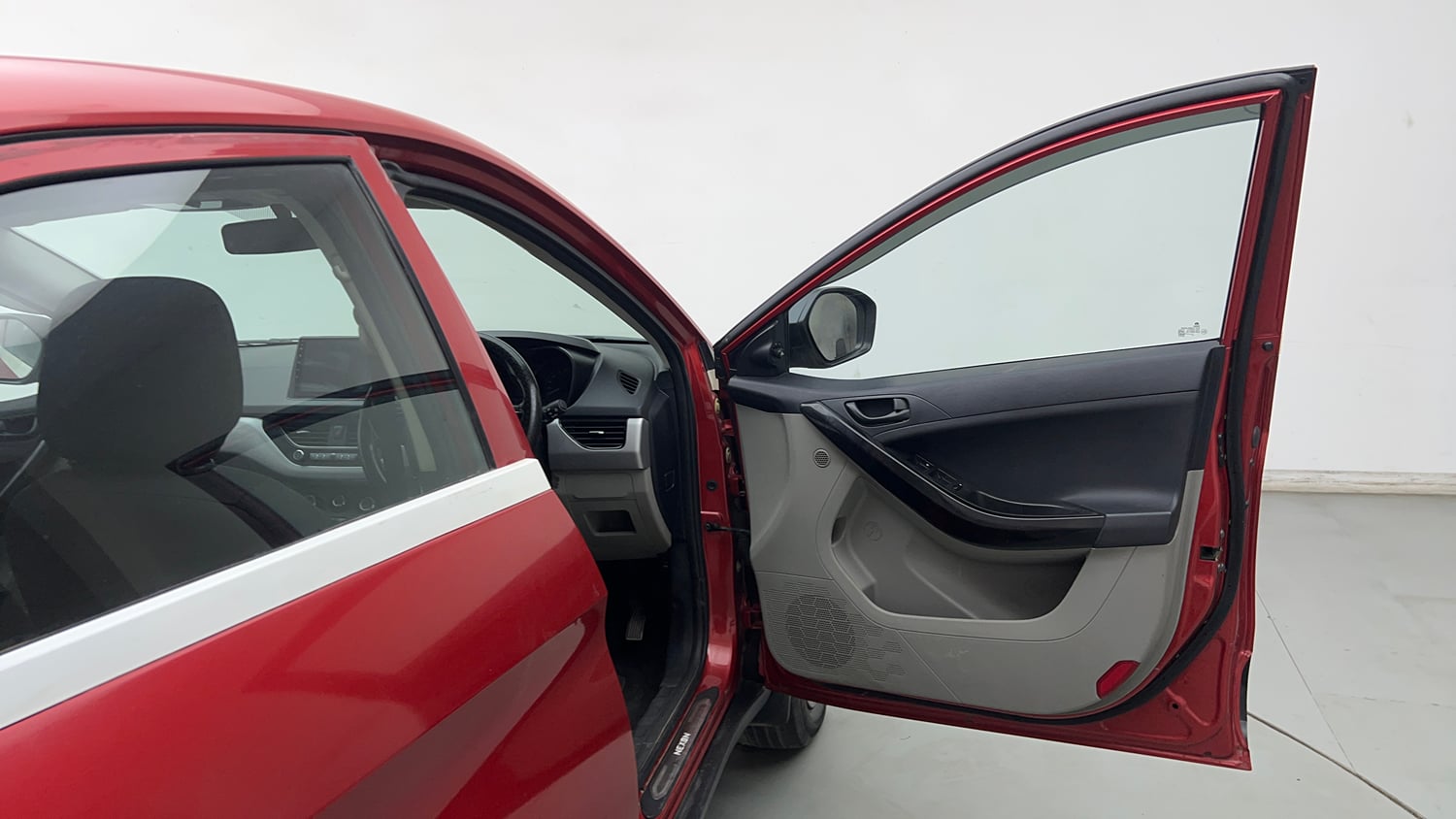 Used 2019 Tata Nexon XMA Diesel Diesel Automatic interior RIGHT FRONT DOOR OPEN VIEW