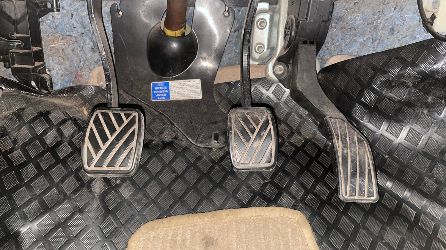 Used 2016 Maruti Suzuki Swift Dzire ZDI Diesel Manual interior PEDALS VIEW