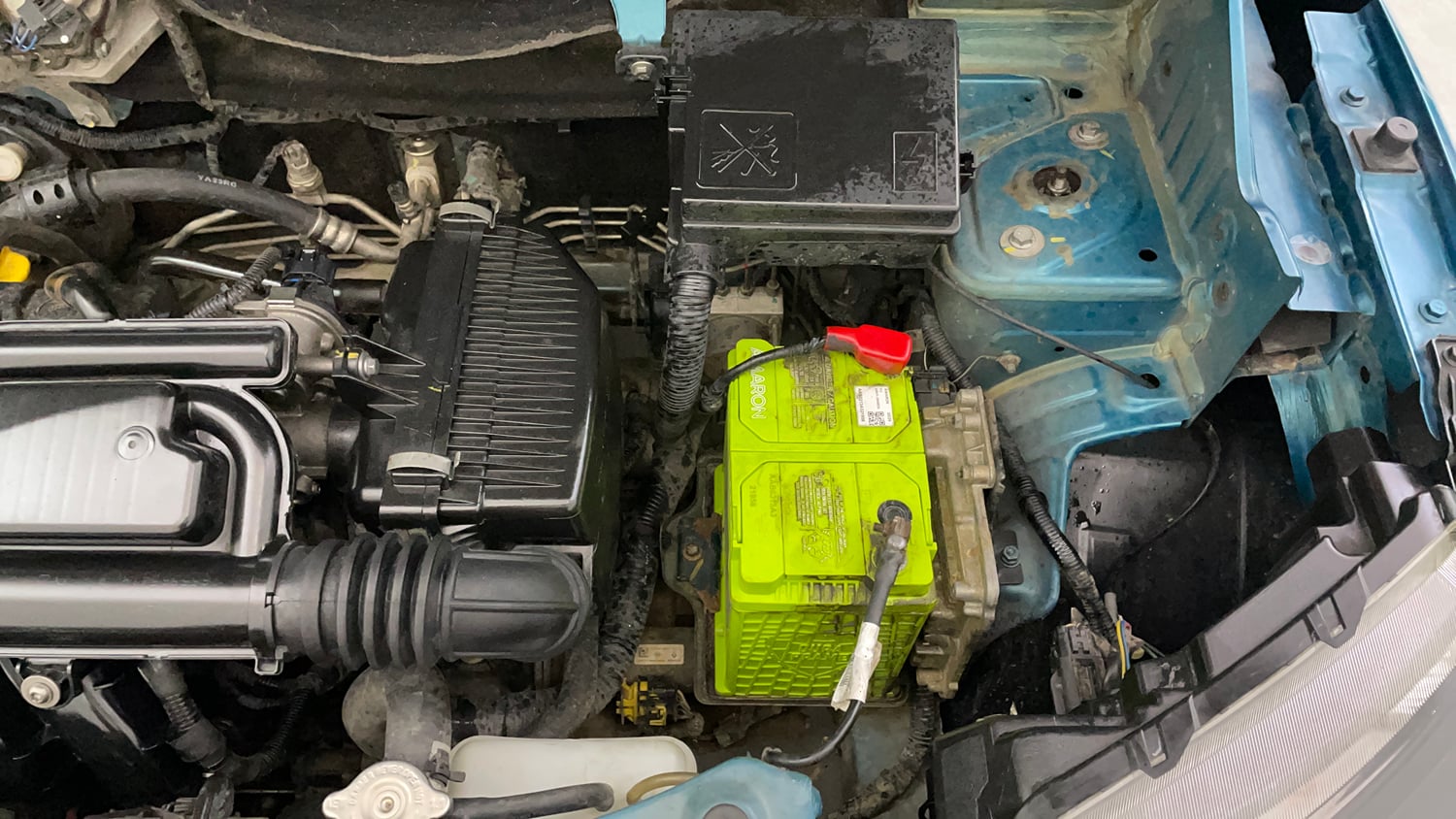 Used 2020 Renault Kwid CLIMBER 1.0 AMT Opt Petrol Automatic engine ENGINE LEFT SIDE VIEW