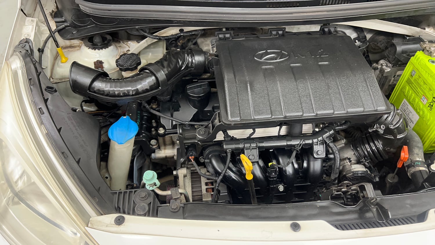 Used 2015 Hyundai Grand i10 Sportz AT 1.2 Kappa VTVT Petrol Automatic engine ENGINE RIGHT SIDE VIEW