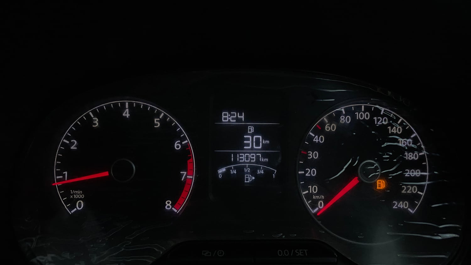 Used 2014 Volkswagen Polo Comfortline 1.2L (P) Petrol Manual interior CLUSTERMETER VIEW