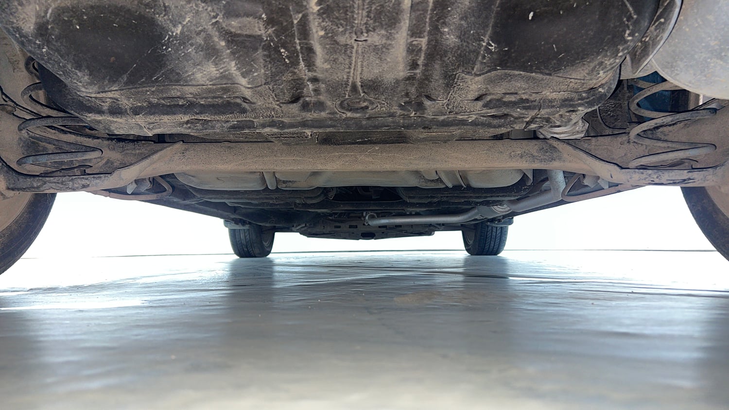 Used 2021 Honda City ZX Petrol Petrol Manual extra REAR UNDERBODY VIEW (TAKEN FROM REAR)