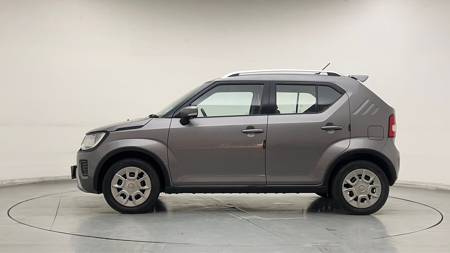 Used 2022 Maruti Suzuki Ignis Delta 1.2 MT Petrol Manual exterior LEFT SIDE VIEW