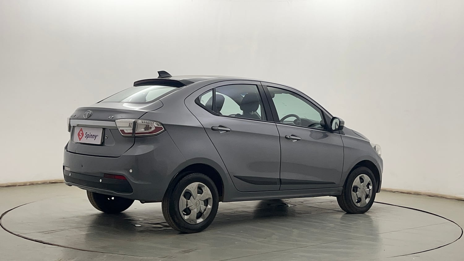 Used 2020 Tata Tigor Revotron XZ Petrol Manual exterior RIGHT REAR CORNER VIEW