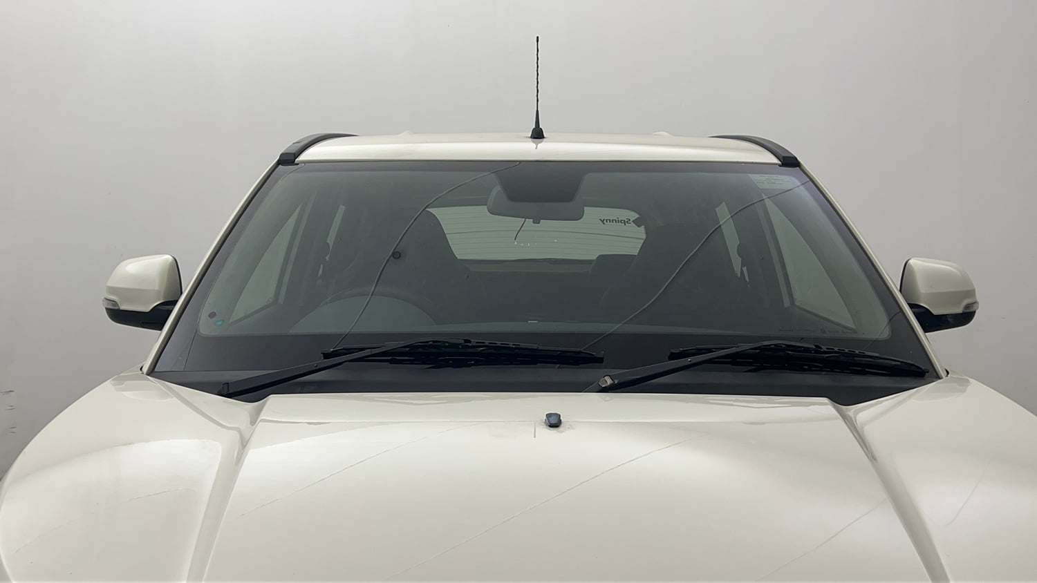 Used 2018 Mahindra KUV100 NXT K6 Plus 6 STR Petrol Manual exterior FRONT WINDSHIELD VIEW