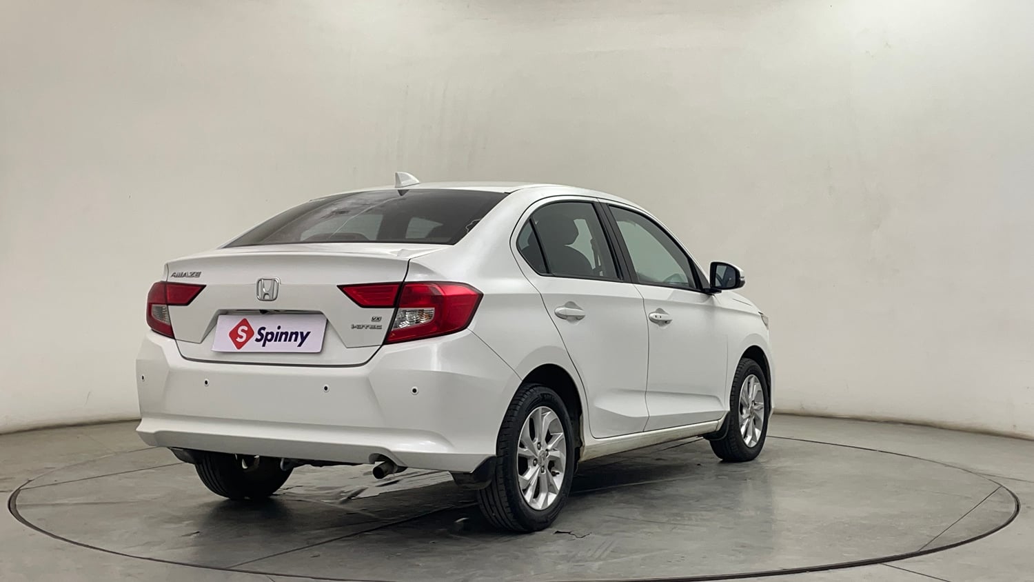 Used 2020 Honda Amaze 1.5 VX MT Diesel Diesel Manual exterior RIGHT REAR CORNER VIEW