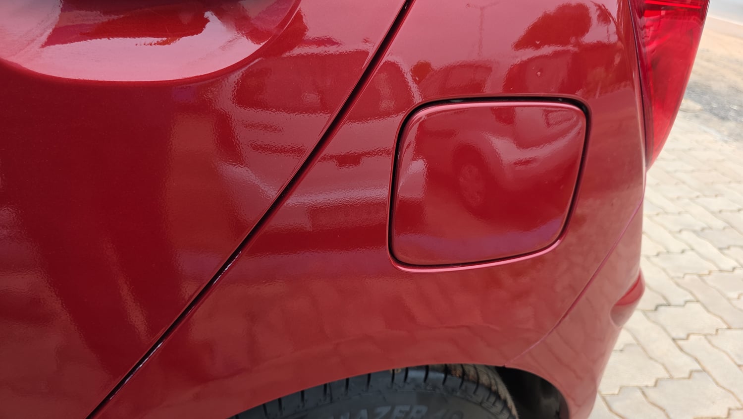 Used 2013 Hyundai i10 Era 1.1 iRDE2 Petrol Manual dents MINOR SCRATCH