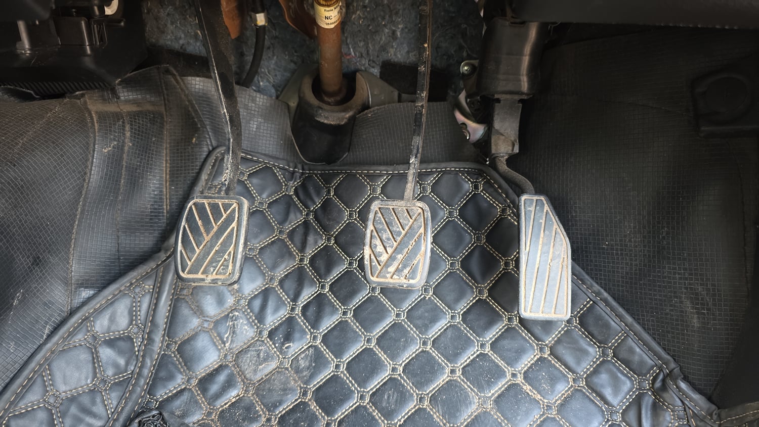 Used 2023 Maruti Suzuki Celerio ZXi Petrol Manual interior PEDALS VIEW
