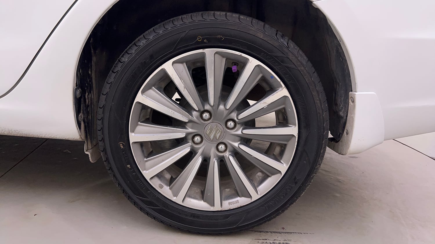Used 2018 Maruti Suzuki Ciaz Alpha 1.3 Diesel Diesel Manual tyres LEFT REAR TYRE RIM VIEW