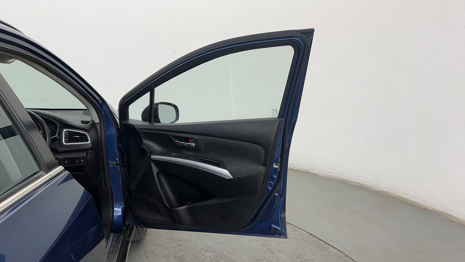 Used 2021 Maruti Suzuki S-Cross Zeta Petrol Manual interior RIGHT FRONT DOOR OPEN VIEW
