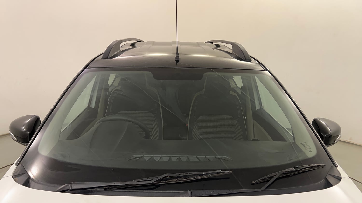 Used 2023 Renault Triber RXZ Petrol Manual exterior FRONT WINDSHIELD VIEW