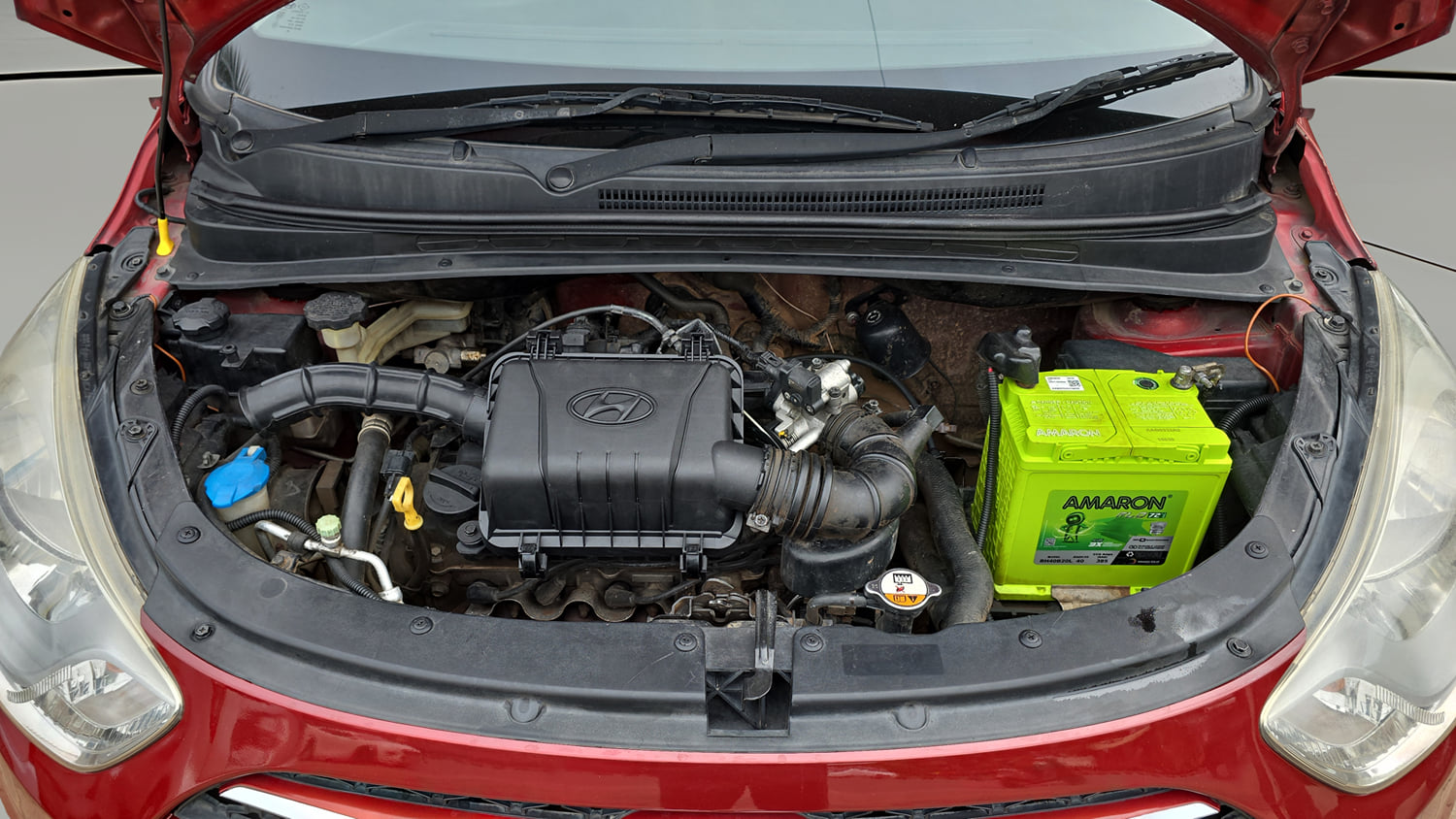 Used 2013 Hyundai i10 Era 1.1 iRDE2 Petrol Manual engine ENGINE & BONNET OPEN FRONT VIEW