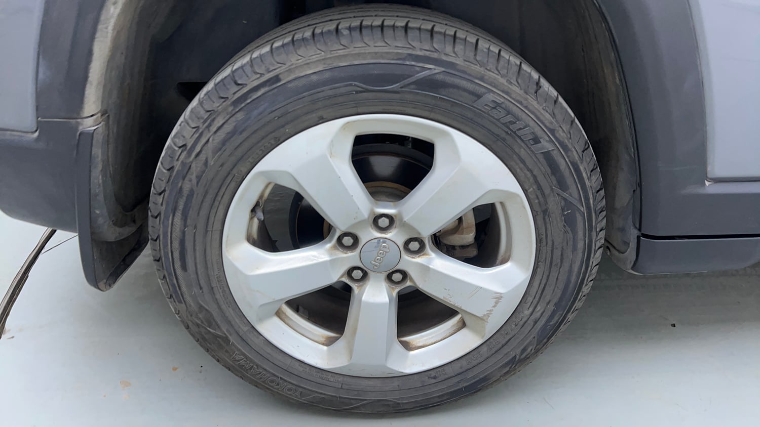 Used 2020 Jeep Compass Longitude (O) 2.0 Diesel Diesel Manual tyres RIGHT REAR TYRE RIM VIEW