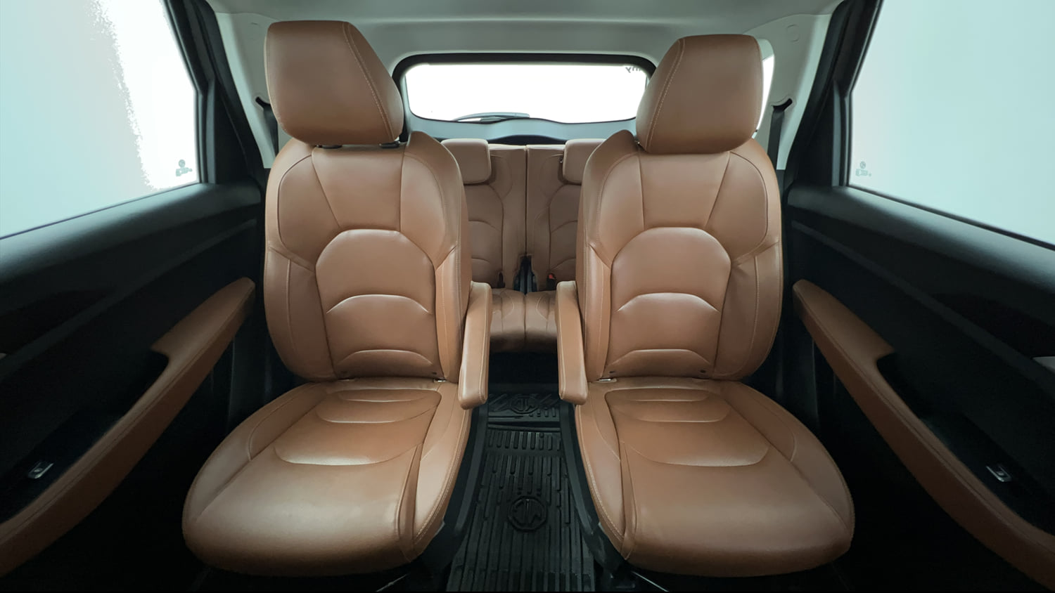 Used 2021 MG Motors Hector Plus Sharp 1.5 Petrol Turbo CVT 6-STR Petrol Automatic interior REAR SEAT CONDITION VIEW