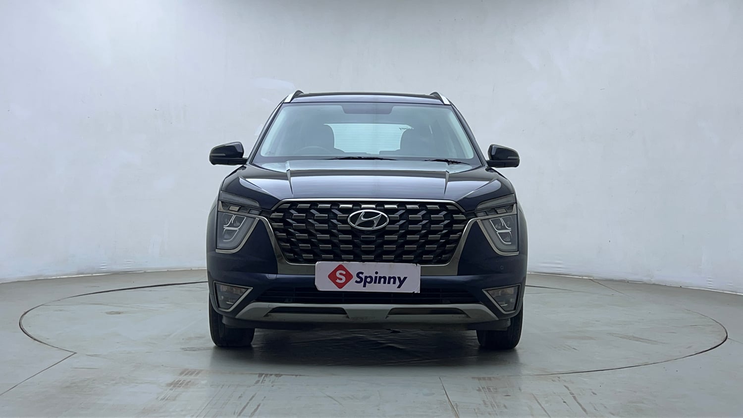 Used 2022 Hyundai Alcazar Signature (O) 7 Seater 1.5 Diesel AT Diesel Automatic exterior FRONT VIEW