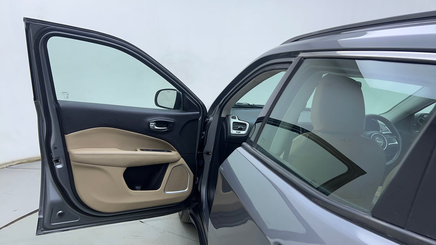 Used 2020 Jeep Compass Longitude (O) 2.0 Diesel Diesel Manual interior LEFT FRONT DOOR OPEN VIEW
