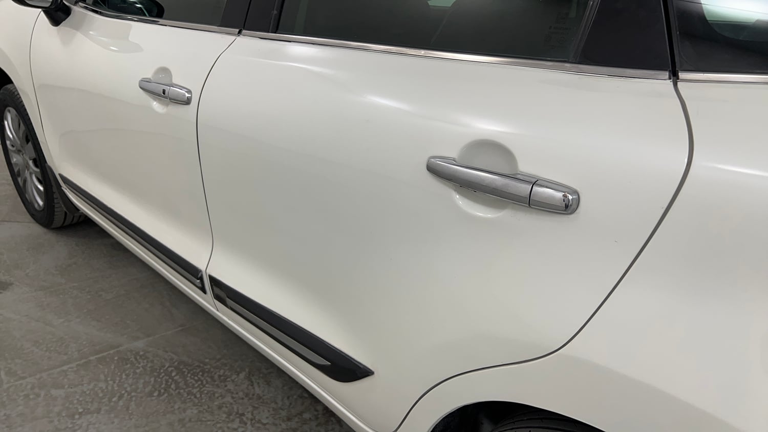 Used 2016 Maruti Suzuki Baleno Alpha 1.2 Petrol Manual dents MINOR SCRATCH