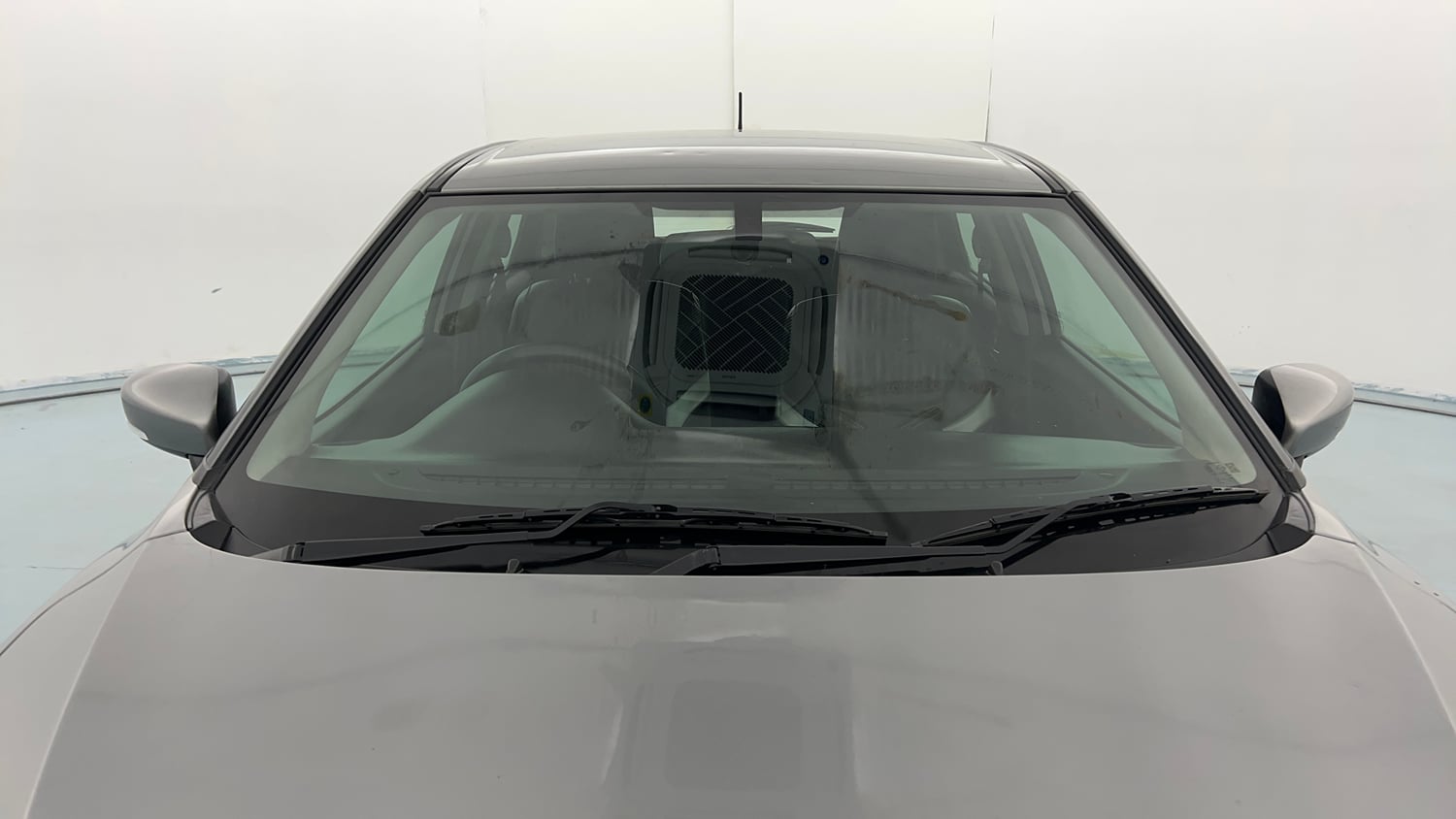 Used 2018 Maruti Suzuki Baleno Zeta 1.2 Petrol Manual exterior FRONT WINDSHIELD VIEW