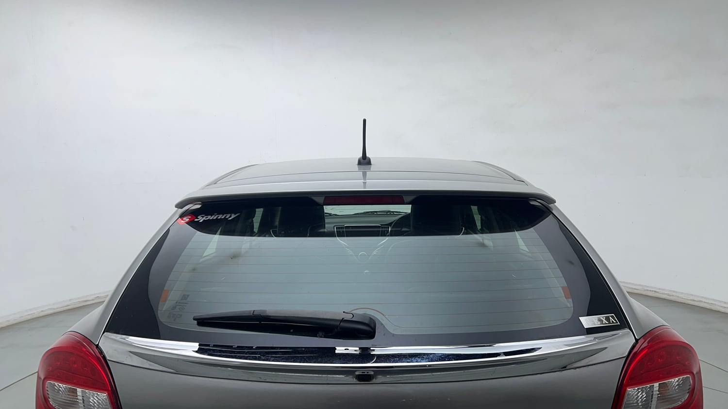 Used 2018 Maruti Suzuki Baleno Alpha 1.2 Petrol Manual exterior BACK WINDSHIELD VIEW