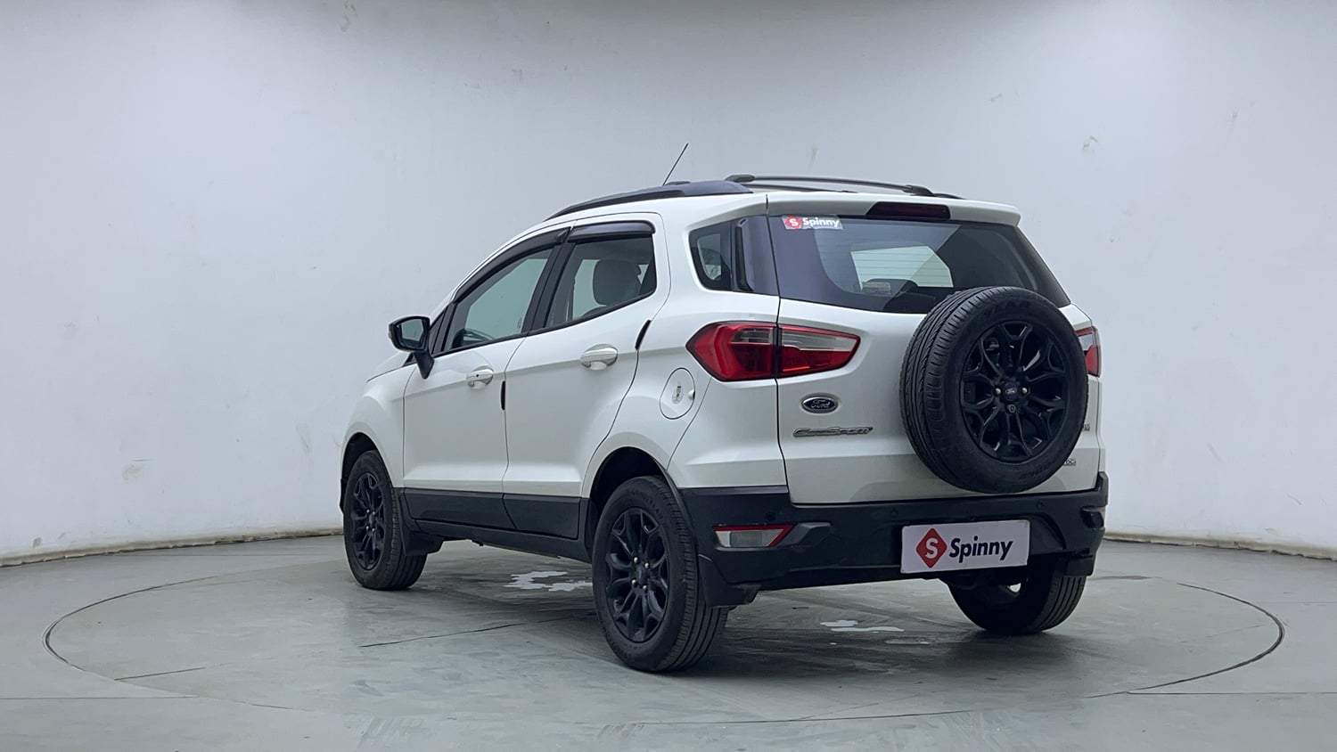 Used 2017 Ford EcoSport Titanium 1.5L TDCi Diesel Manual exterior LEFT REAR CORNER VIEW