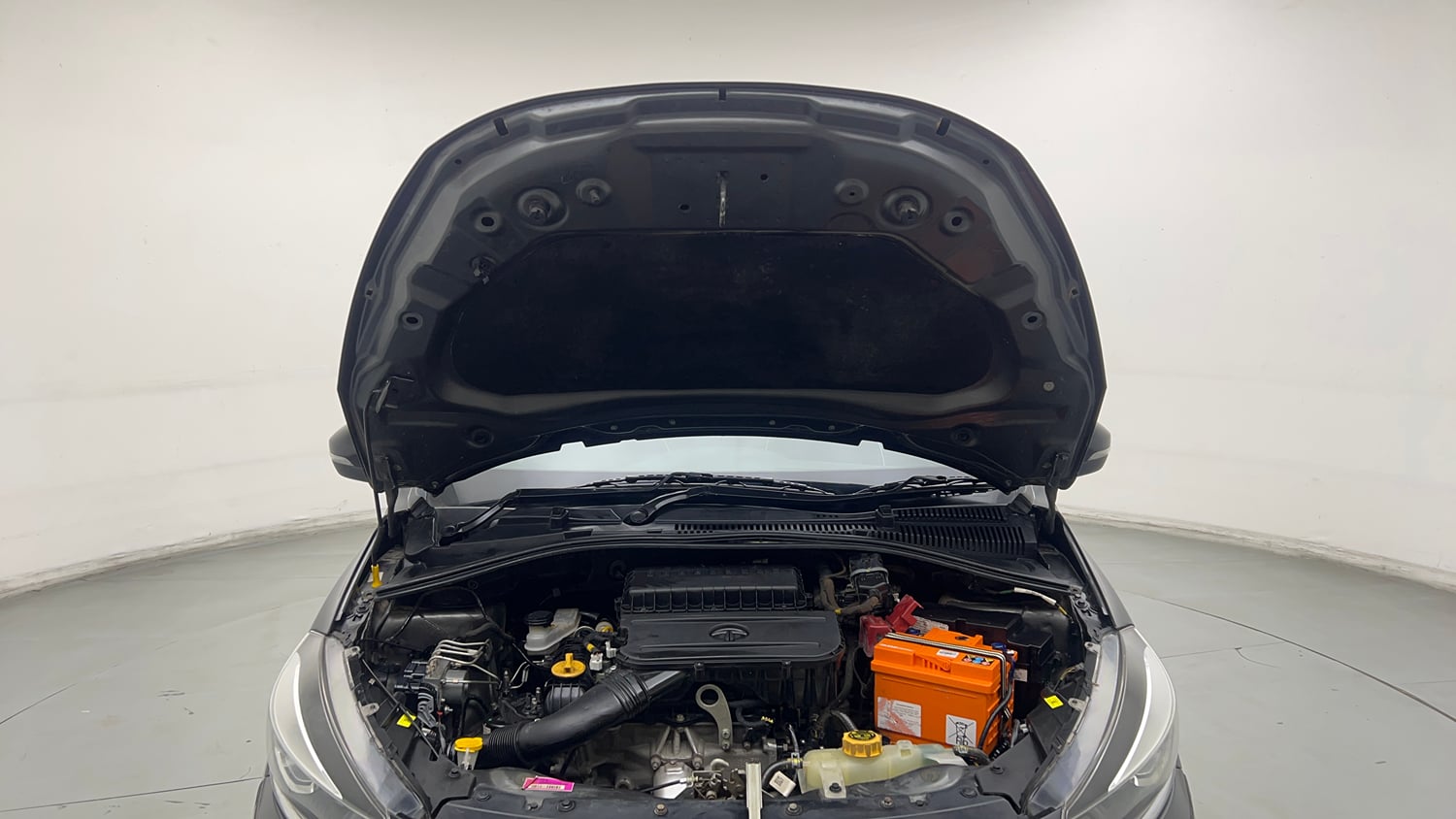 Used 2022 Tata Tigor XZ Plus CNG Cng Manual engine ENGINE & BONNET OPEN FRONT VIEW