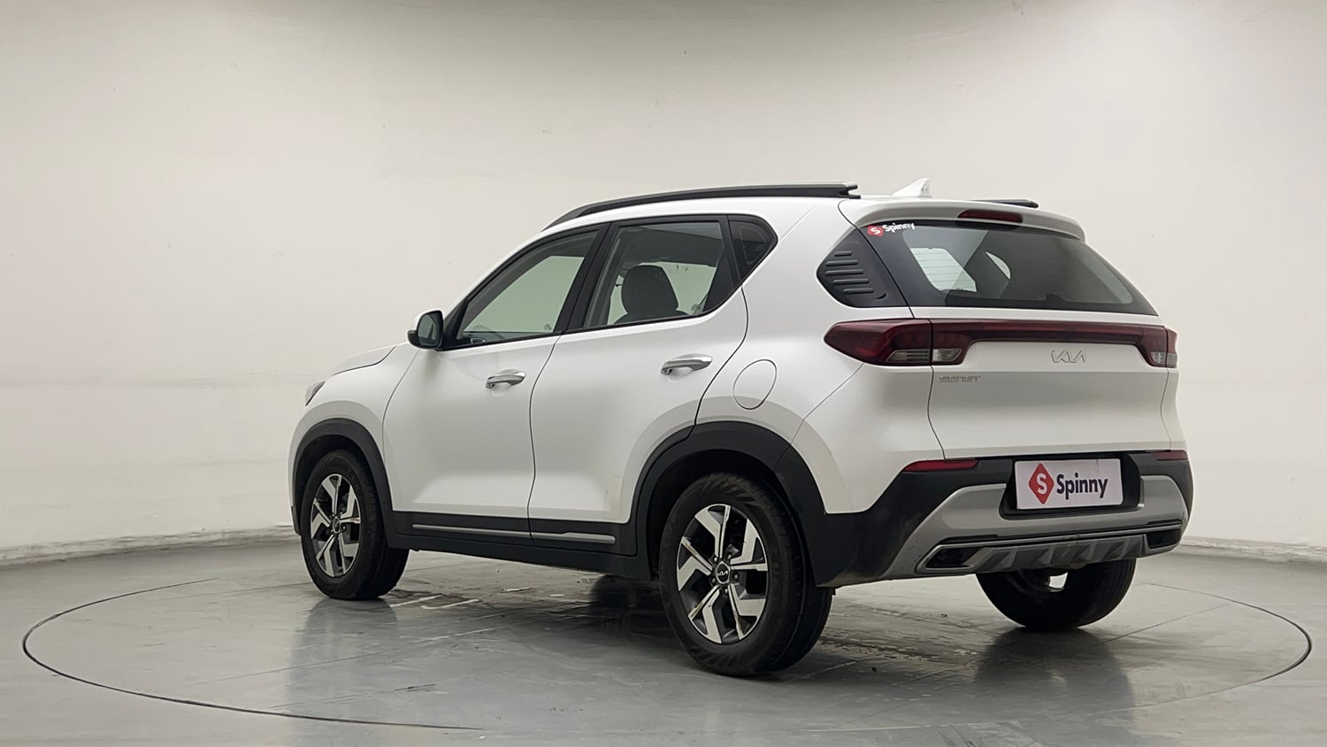 Used 2023 Kia Sonet HTX 1.5 Diesel Manual exterior LEFT REAR CORNER VIEW