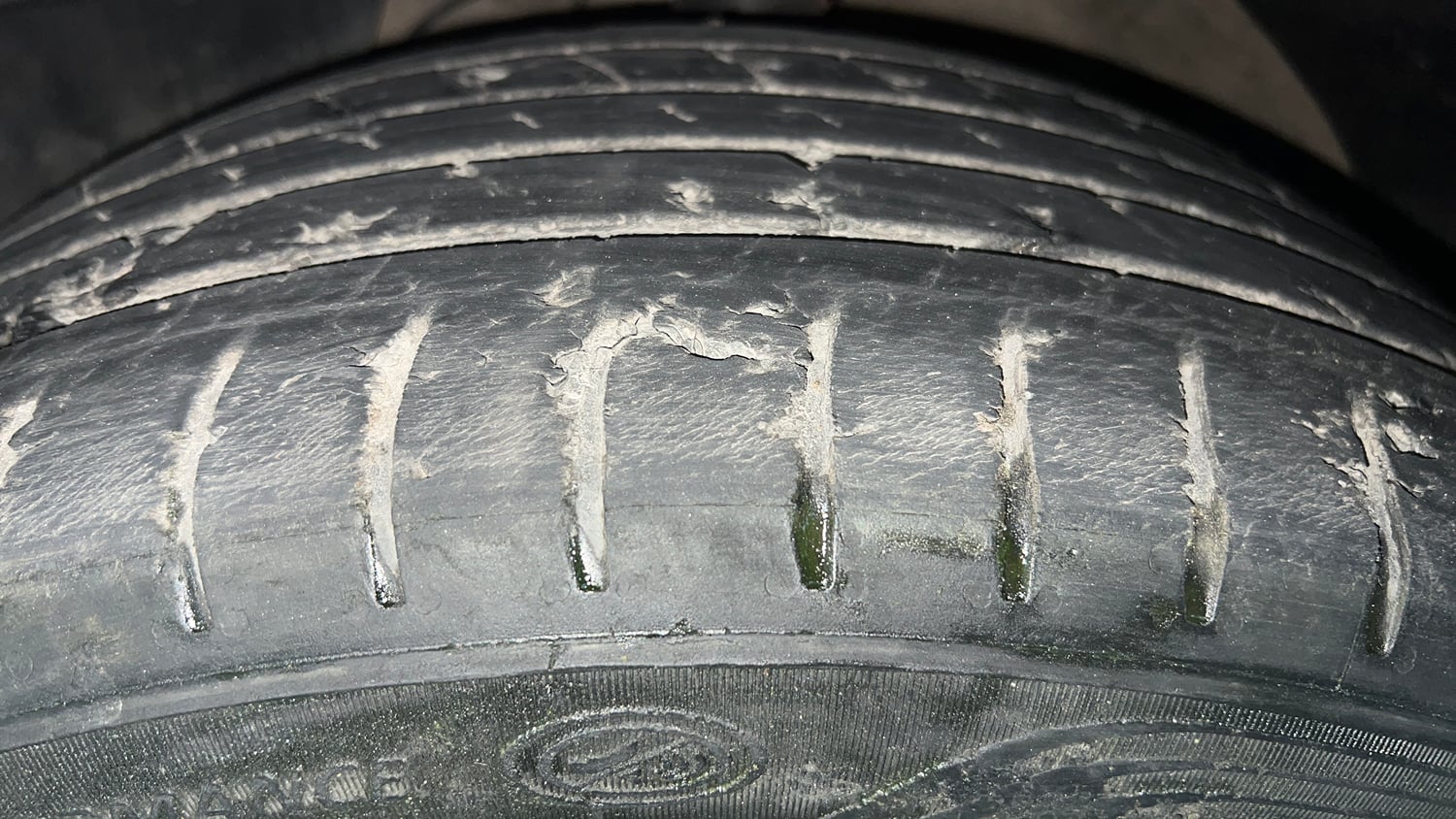 Used 2023 MG Motors Hector Sharp Pro 1.5 Turbo Petrol MT Petrol Manual tyres LEFT FRONT TYRE TREAD VIEW