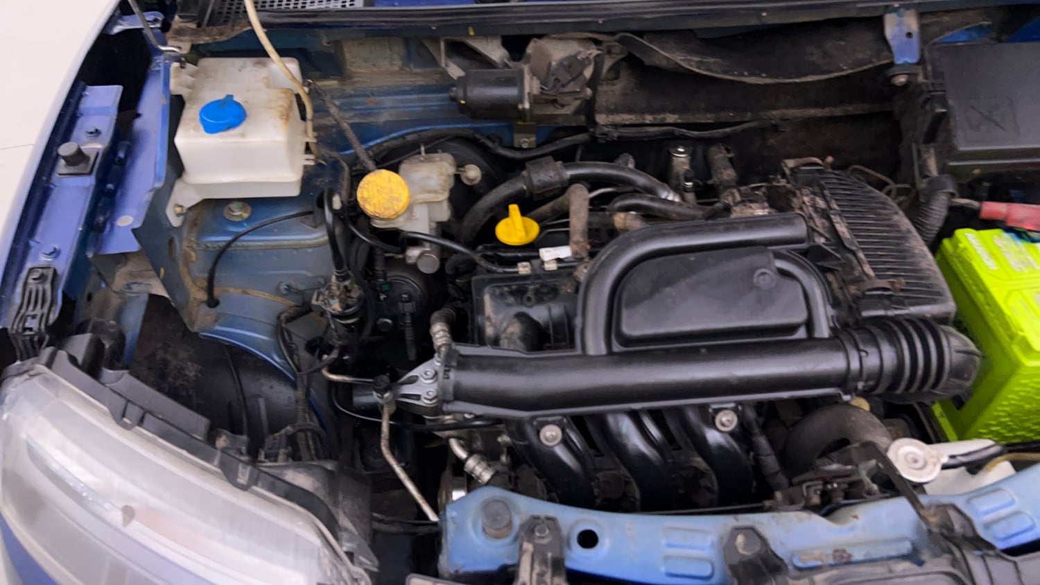 Used 2020 Renault Kwid CLIMBER 1.0 AMT Opt Petrol Automatic engine ENGINE RIGHT SIDE VIEW