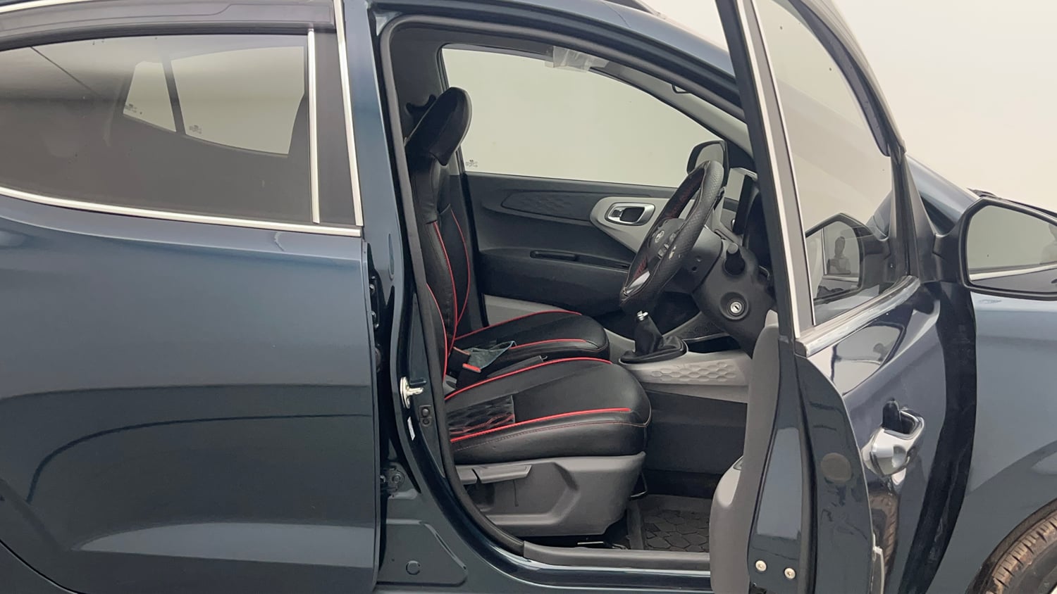 Used 2026 Hyundai Grand i10 Nios Sportz 1.2 Kappa VTVT Petrol Manual interior RIGHT SIDE FRONT DOOR CABIN VIEW