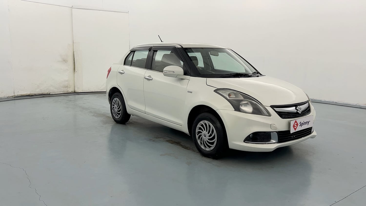 Used 2016 Maruti Suzuki Swift Dzire VDI Diesel Manual exterior RIGHT FRONT CORNER VIEW