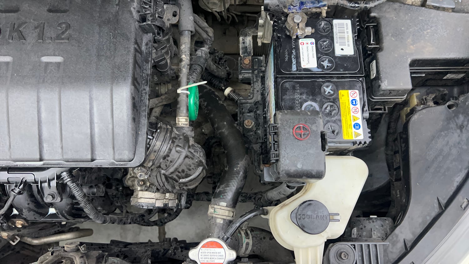 Used 2015 Hyundai Xcent S 1.2 Petrol Manual engine ENGINE LEFT SIDE VIEW