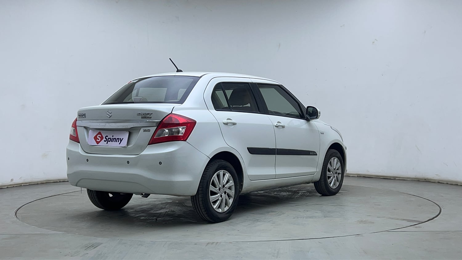 Used 2016 Maruti Suzuki Swift Dzire ZXI Petrol Manual exterior RIGHT REAR CORNER VIEW
