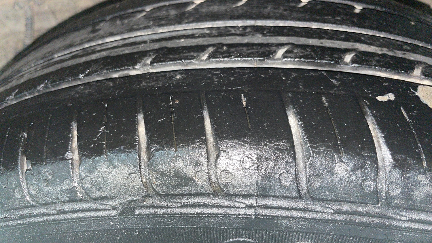 Used 2021 Tata Tiago XZ Plus Petrol Manual tyres LEFT REAR TYRE TREAD VIEW