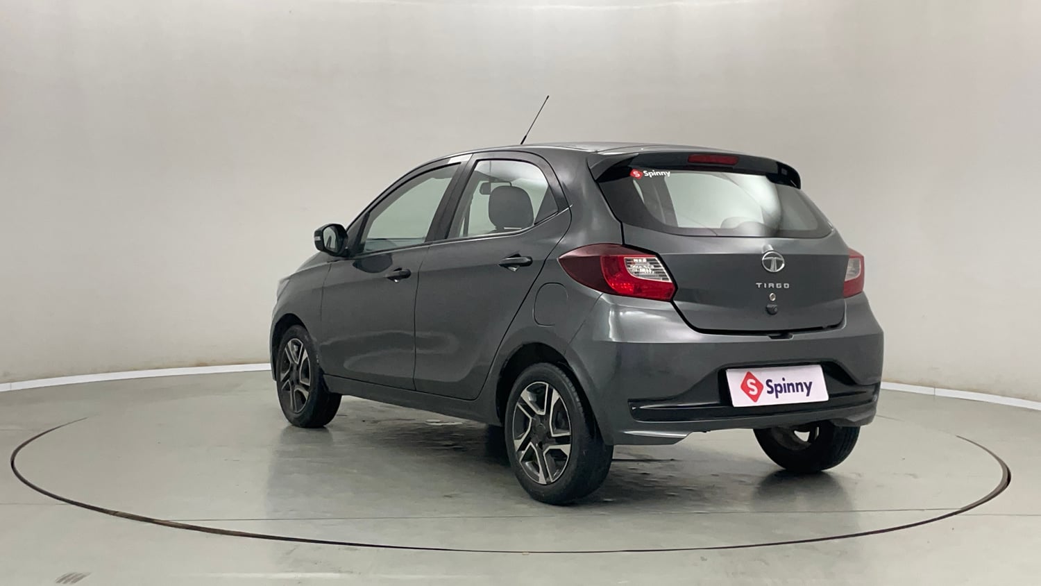 Used 2021 Tata Tiago XZ Plus Petrol Manual exterior LEFT REAR CORNER VIEW