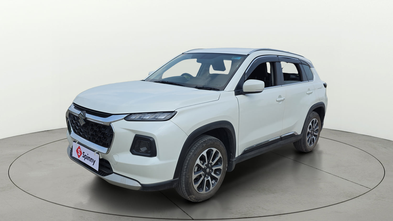 Used 2023 Maruti Suzuki Grand Vitara Zeta Smart Hybrid Petrol Manual exterior LEFT FRONT CORNER VIEW