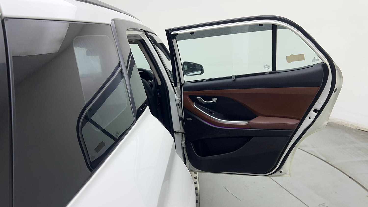 Used 2024 Hyundai Alcazar Platinum (O) 7 Seater 1.5 Diesel AT Diesel Automatic interior RIGHT REAR DOOR OPEN VIEW