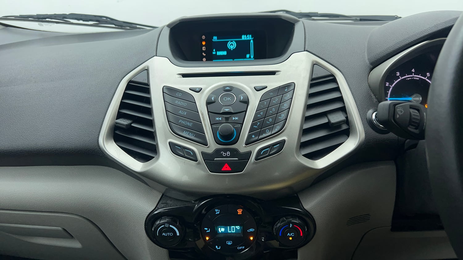 Used 2017 Ford EcoSport Titanium 1.5L Ti-VCT AT Petrol Automatic interior MUSIC SYSTEM & AC CONTROL VIEW