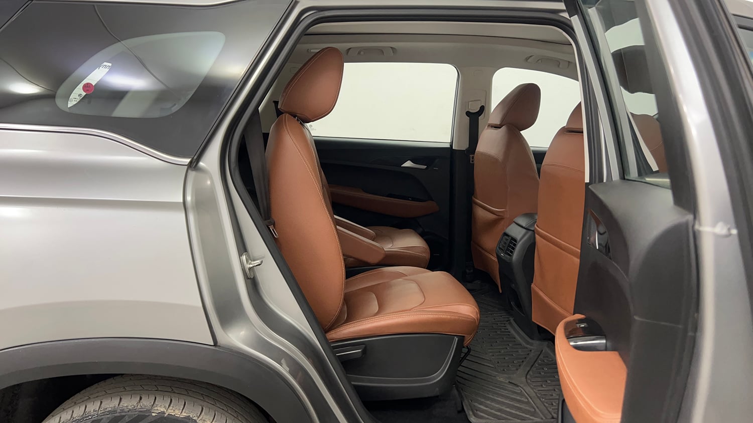 Used 2021 MG Motors Hector Plus Sharp 1.5 Petrol Turbo CVT 6-STR Petrol Automatic interior RIGHT SIDE REAR DOOR CABIN VIEW