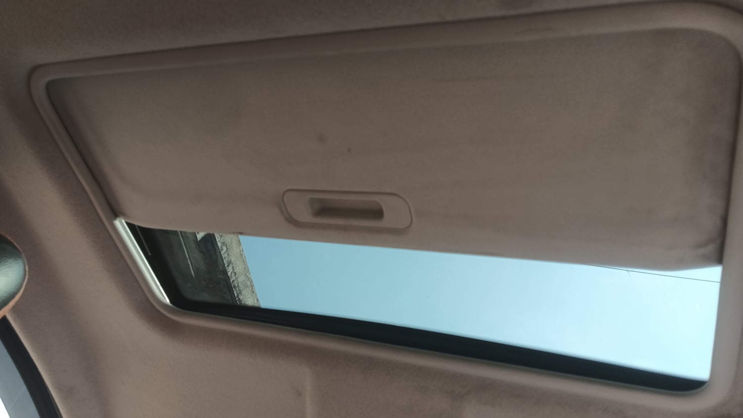 Used 2020 Ford EcoSport S Petrol Petrol Manual top_features Sunroof