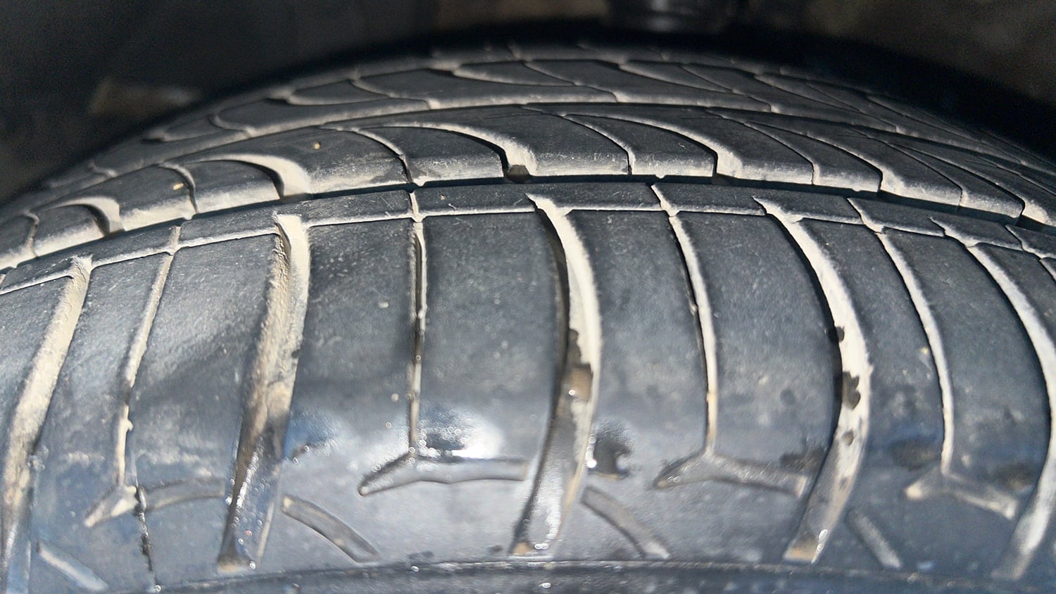 Used 2020 Honda City ZX CVT Petrol Petrol Automatic tyres LEFT FRONT TYRE TREAD VIEW