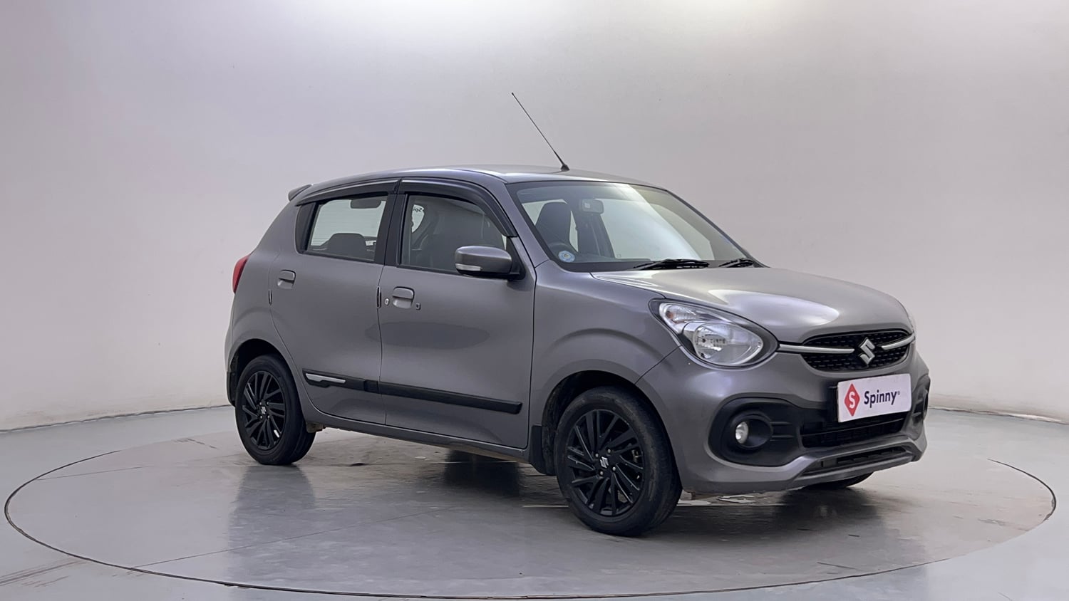 Used 2022 Maruti Suzuki Celerio ZXi Plus Petrol Manual exterior RIGHT FRONT CORNER VIEW