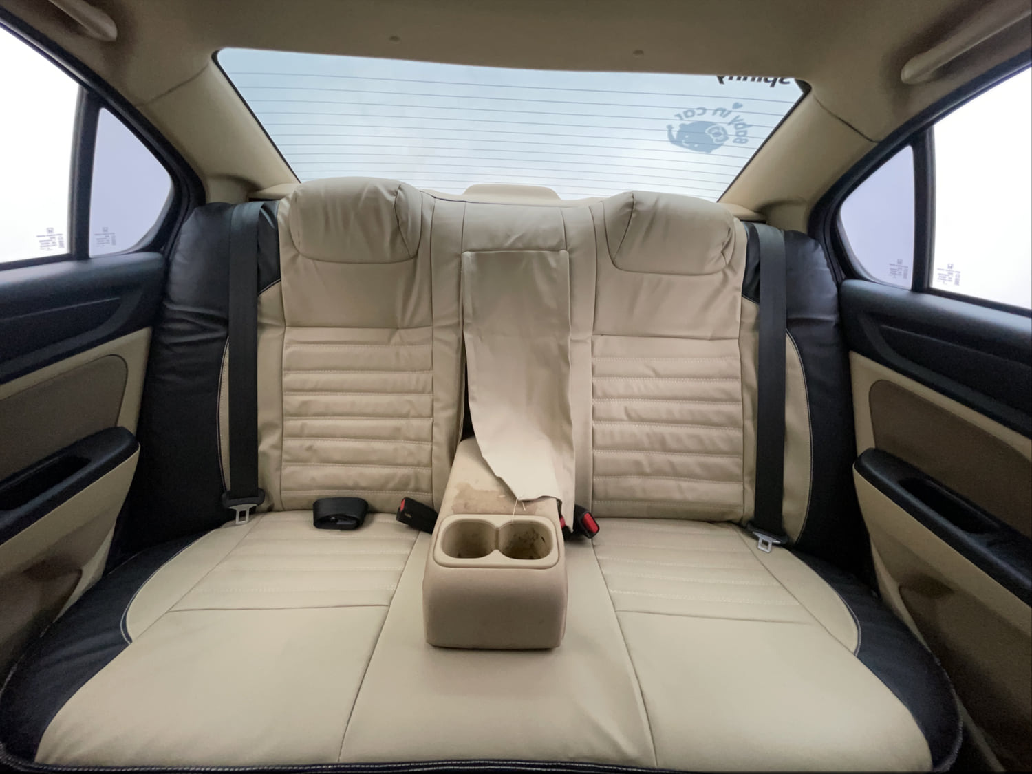 Used 2020 Honda Amaze 1.5 VX MT Diesel Diesel Manual interior REAR SEAT CONDITION VIEW