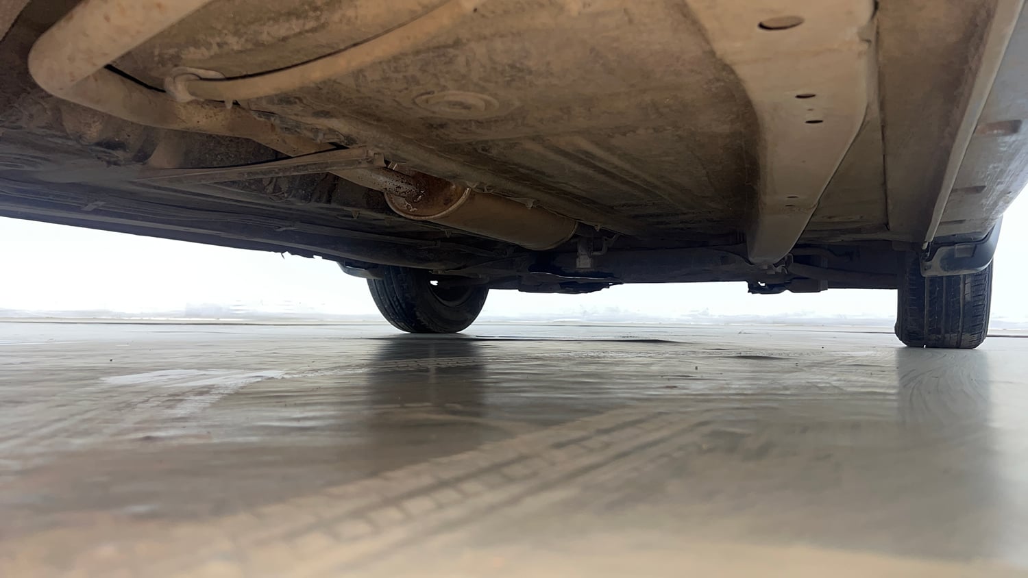 Used 2018 Maruti Suzuki Baleno Delta 1.2 Petrol Manual extra REAR RIGHT UNDERBODY VIEW
