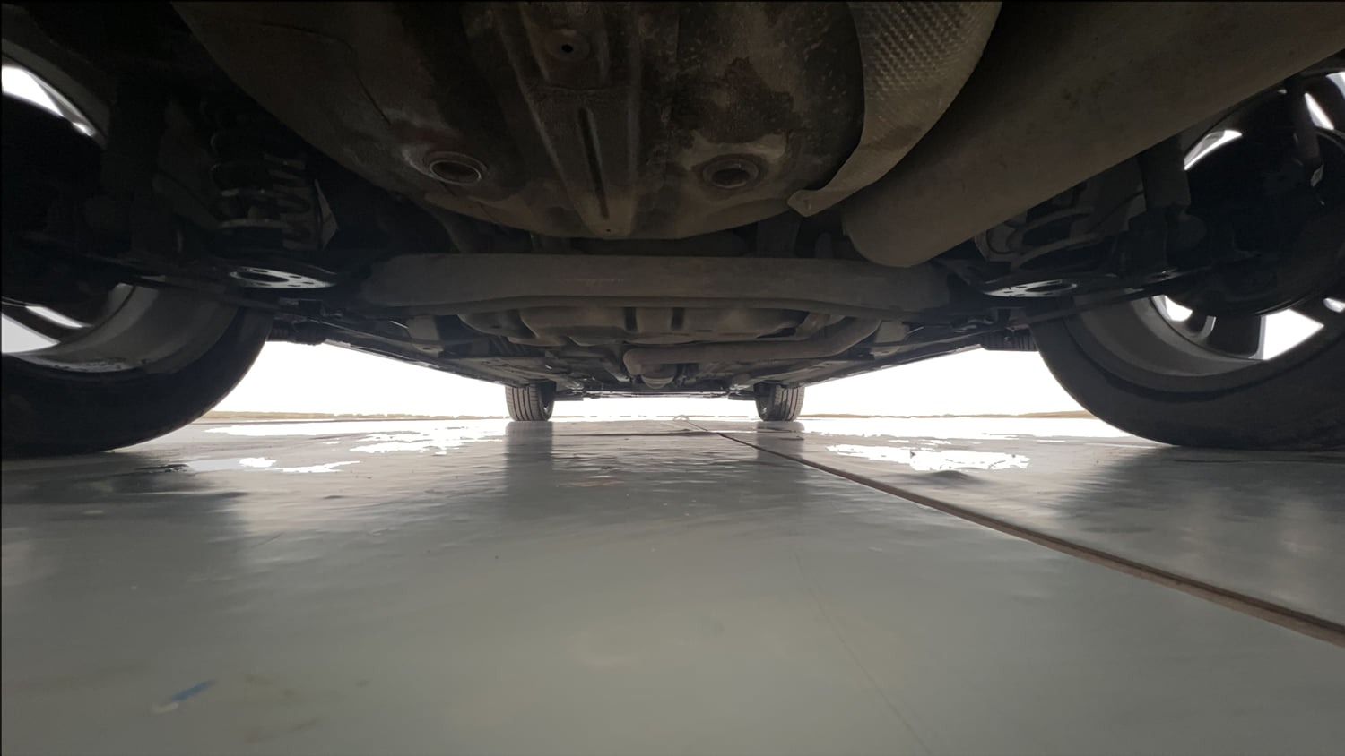 Used 2020 Hyundai New i20 Asta (O) 1.0 Turbo DCT Petrol Automatic extra REAR UNDERBODY VIEW (TAKEN FROM REAR)