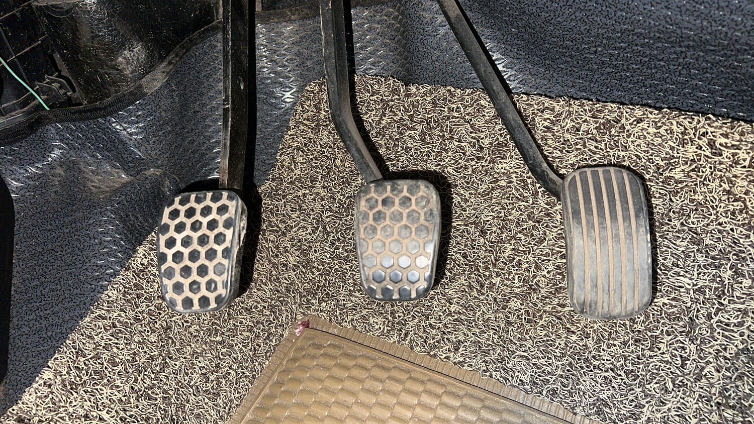 Used 2021 Tata Tigor XM Petrol Manual interior PEDALS VIEW