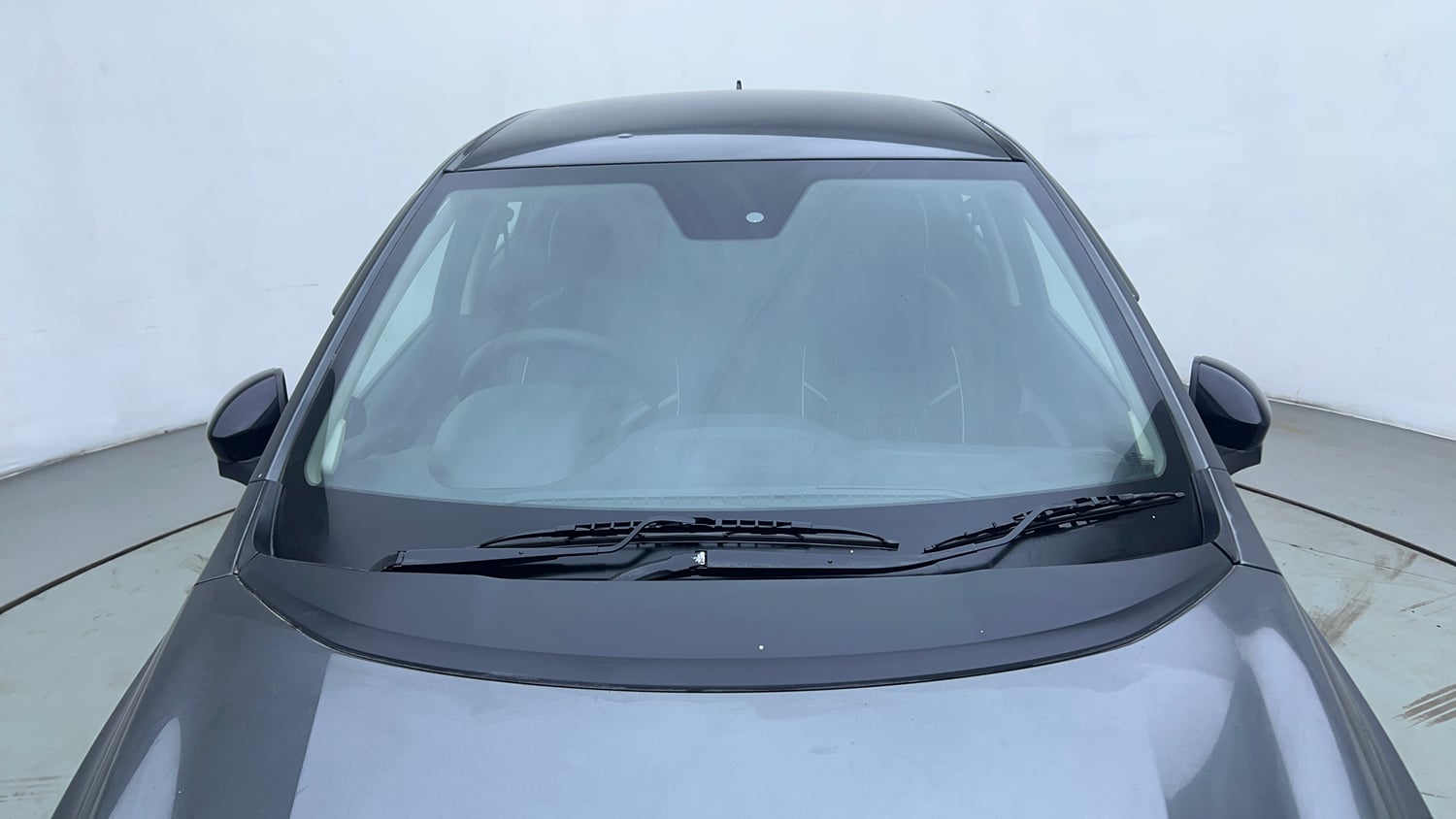 Used 2023 Tata Tigor XZ Plus Petrol Manual exterior FRONT WINDSHIELD VIEW
