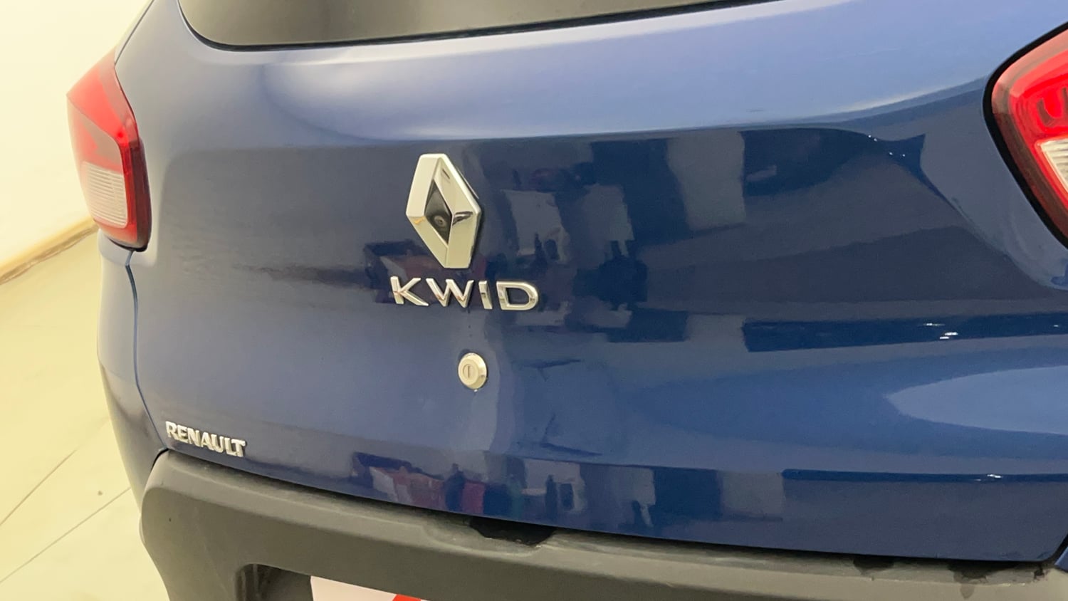 Used 2018 Renault Kwid CLIMBER 1.0 Petrol Manual dents MINOR DENT